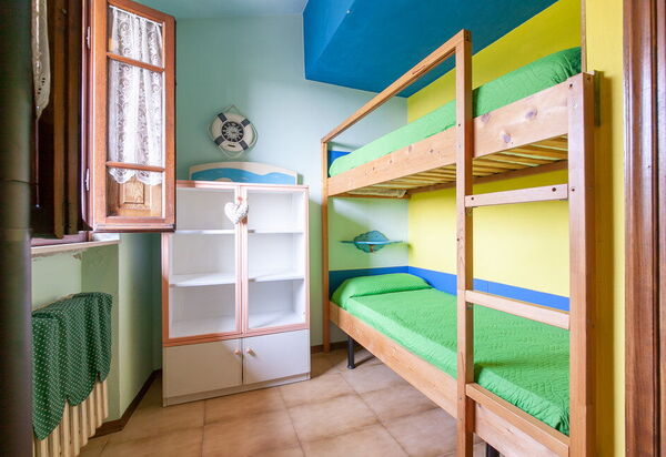 Casa Iris - Versilia, Holiday Home with Pool: Autunno, Camera da letto, Estate, Primavera