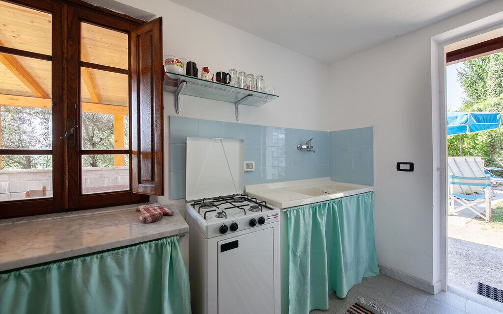 Casa Iris - Versilia, Holiday Home with Pool: Autunno, Cucina, Estate, Primavera