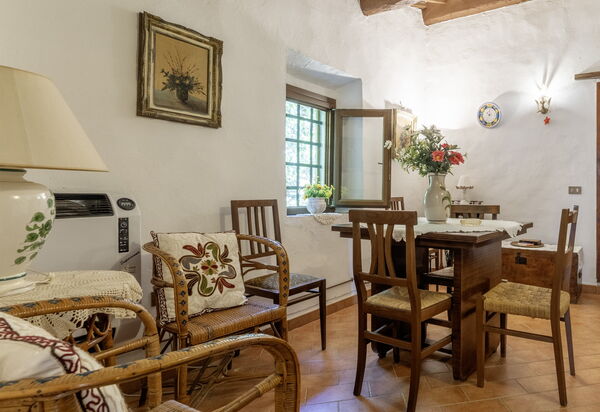 La Casa Di Elda, Holiday Home With Pool, Uzzano, Toscana: Autumn, Dining Room, Spring, Summer