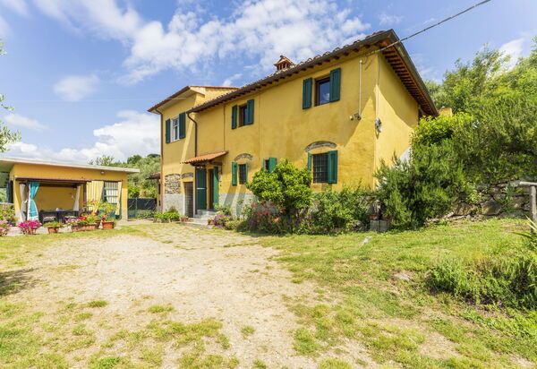 La Casa Di Elda, Holiday Home With Pool, Uzzano, Toscana: Autumn, Garden, Spring, Summer