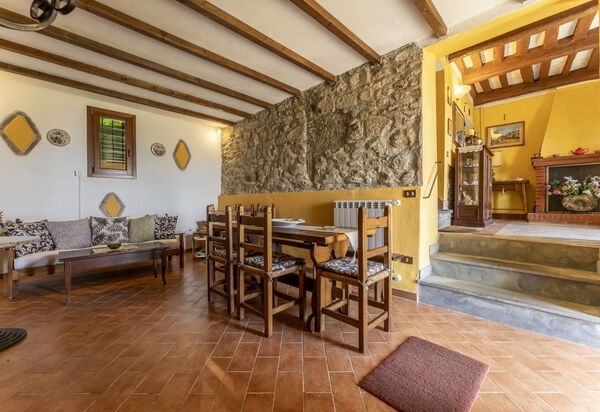 La Casa Di Elda, Holiday Home With Pool, Uzzano, Toscana: Autumn, Dining Room, Living Room, Spring, Summer