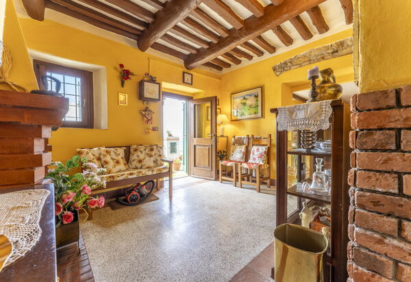 La Casa Di Elda, Holiday Home With Pool, Uzzano, Toscana: Autumn, Living Room, Spring, Summer