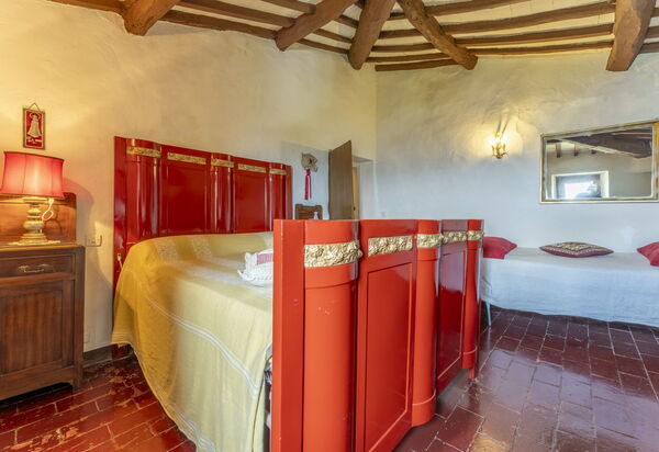 La Casa Di Elda, Holiday Home With Pool, Uzzano, Toscana: Autumn, Bedroom, Spring, Summer