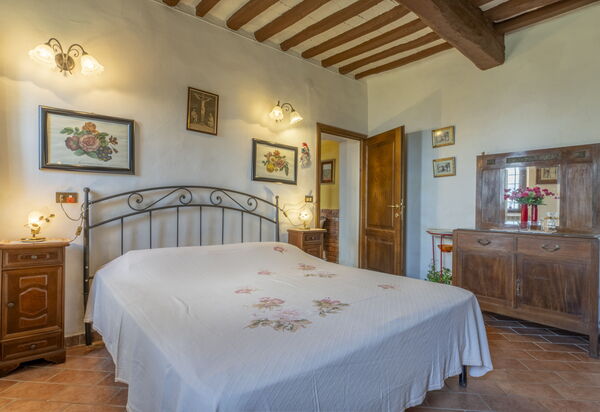 La Casa Di Elda, Holiday Home With Pool, Uzzano, Toscana: Autumn, Bedroom, Spring, Summer