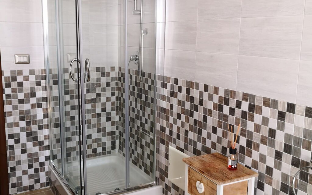 Franco House With Pool: Autunno, Bagno, Estate, Primavera