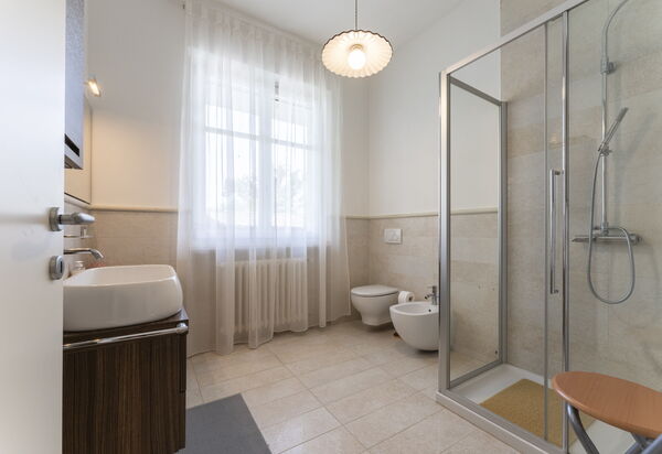 Casa del Marchese, Pool, Wifi, Castell' Arquato: Autumn, Bathroom, Spring, Summer