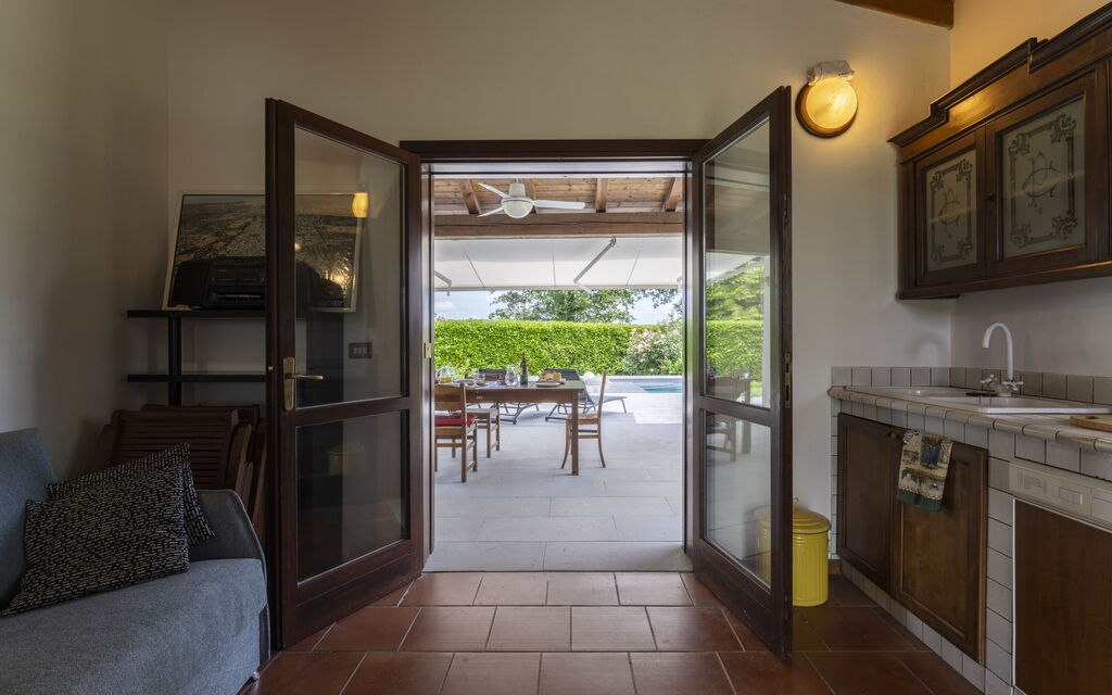 Casa del Marchese, Pool, Wifi, Castell' Arquato: Autumn, Kitchen, Spring, Summer