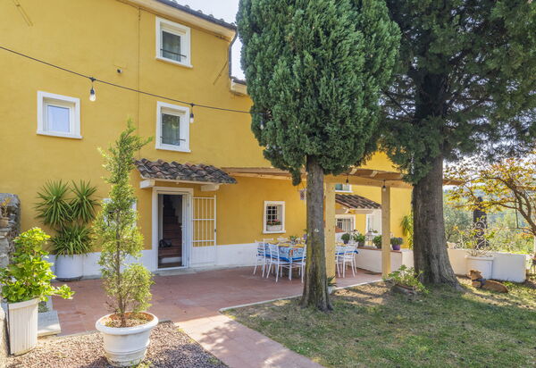 Country House Casalguidi 191 Private Pool: Autumn, Garden, Spring, Summer