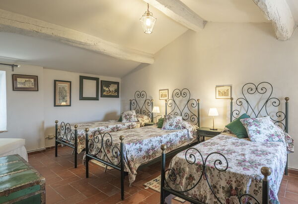 Country House Casalguidi 191 Private Pool: Autumn, Bedroom, Spring, Summer