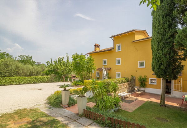 Country House Casalguidi 191 Private Pool: Autumn, Main Entrance, Spring, Summer