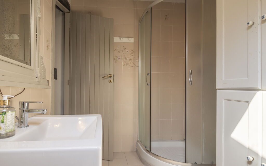 Country House Casalguidi 191 Private Pool: Autunno, Bagno, Estate, Primavera