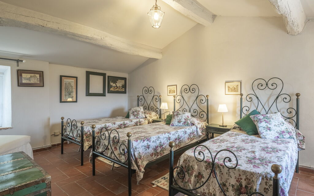 Country House Casalguidi 191 Private Pool: Autunno, Camera da letto, Estate, Primavera