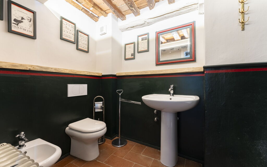 Country House Casalguidi 191 Private Pool: Autunno, Bagno, Estate, Primavera