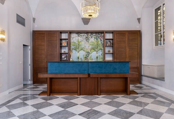 Palazzo Pazzi Vitali Luxury Apartments In Florence: Autumn, Living Room, Spring, Summer