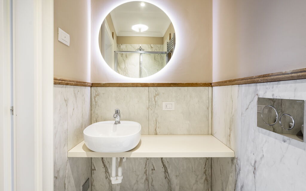 Palazzo Pazzi Vitali Luxury Apartments In Florence - : Autunno, Bagno, Estate, Inverno, Primavera