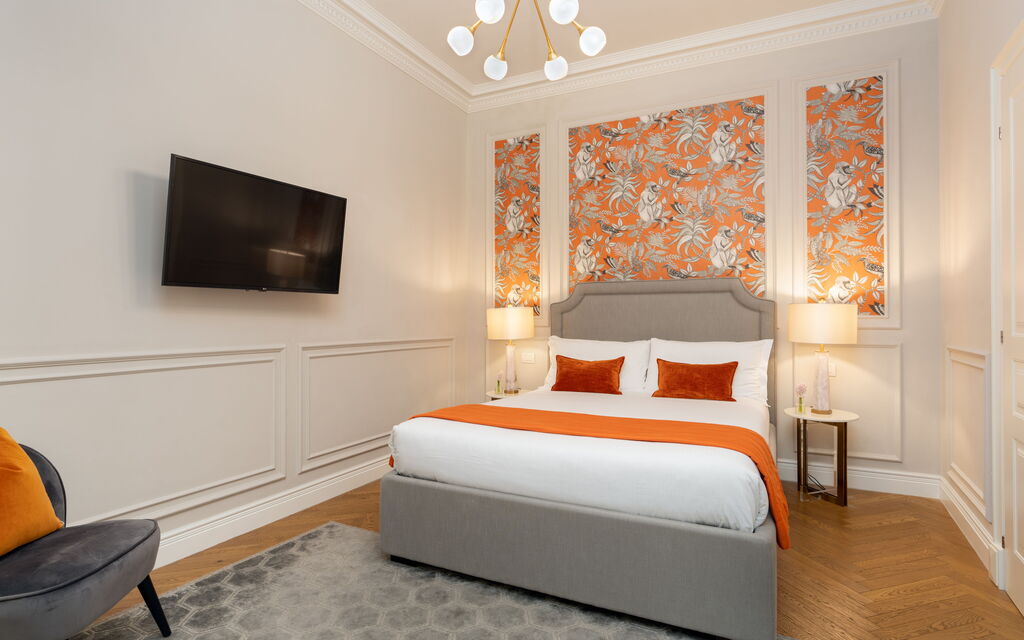 Palazzo Pazzi Vitali Luxury Apartments In Florence - : Autunno, Camera da letto, Estate, Primavera