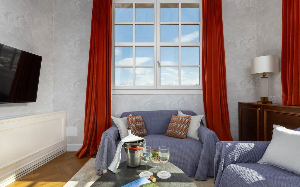 Palazzo Pazzi Vitali Luxury Apartments In Florence - : Autunno, Estate, Primavera, Soggiorno