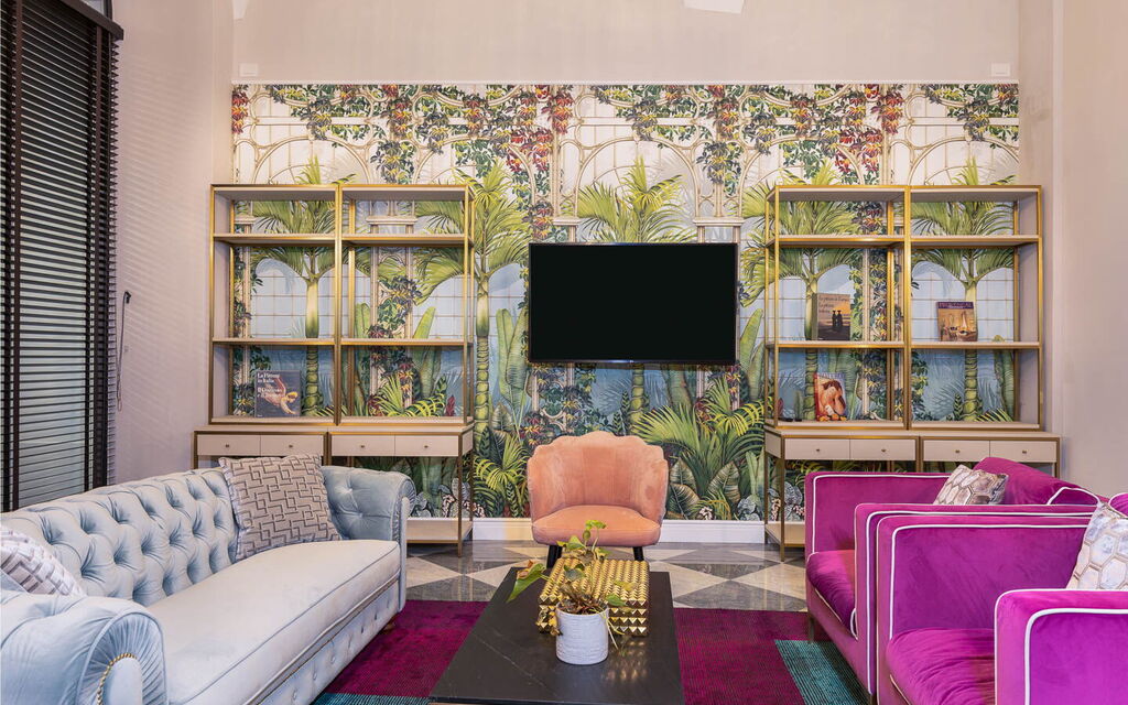 Palazzo Pazzi Vitali Luxury Apartments In Florence: Autumn, Living Room, Spring, Summer