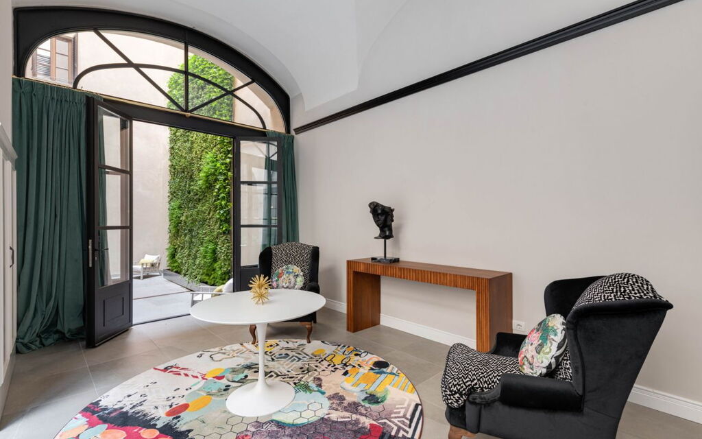 Palazzo Pazzi Vitali Luxury Apartments In Florence - : Autumn, Living Room, Spring, Summer, Winter