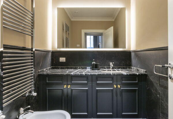Pazzi Penthouse Luxury Apartment In Florence By Palazzo Pazzi Vitali: Autumn, Bathroom, Spring, Summer, Winter