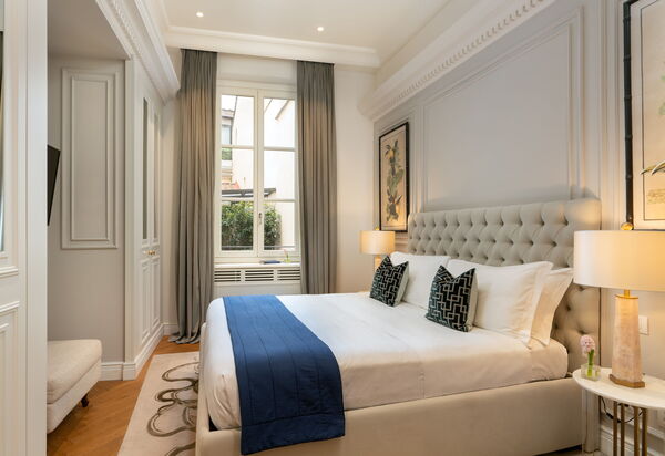 Pazzi Penthouse Luxury Apartment In Florence By Palazzo Pazzi Vitali: Autumn, Bedroom, Spring, Summer