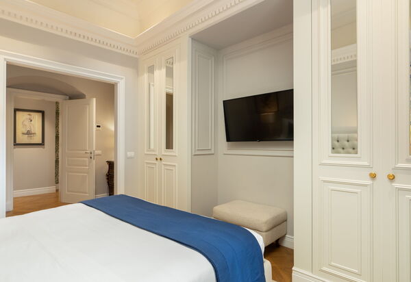 Pazzi Penthouse Luxury Apartment In Florence By Palazzo Pazzi Vitali: Autumn, Bedroom, Spring, Summer