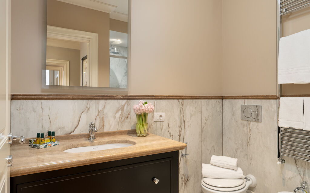 Pazzi Penthouse Luxury Apartment In Florence By Palazzo Pazzi Vitali: Autunno, Bagno, Estate, Primavera