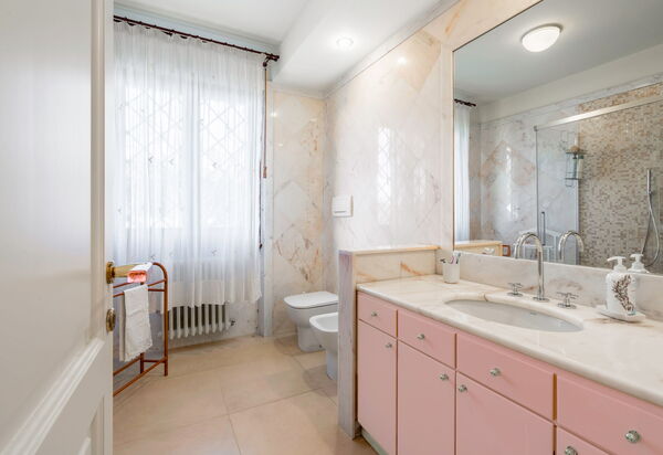 Villa Le Fontanelle In Forte Dei Marmi With Ac: Autumn, Bathroom, Spring, Summer