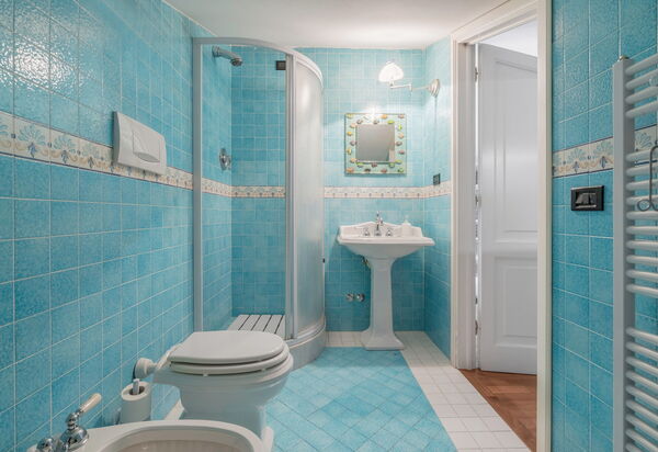 Villa Le Fontanelle In Forte Dei Marmi With Ac: Autumn, Bathroom, Spring, Summer