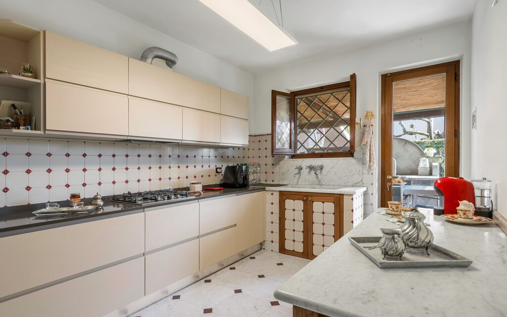 Villa Le Fontanelle In Forte Dei Marmi With Ac: Autunno, Cucina, Estate, Primavera