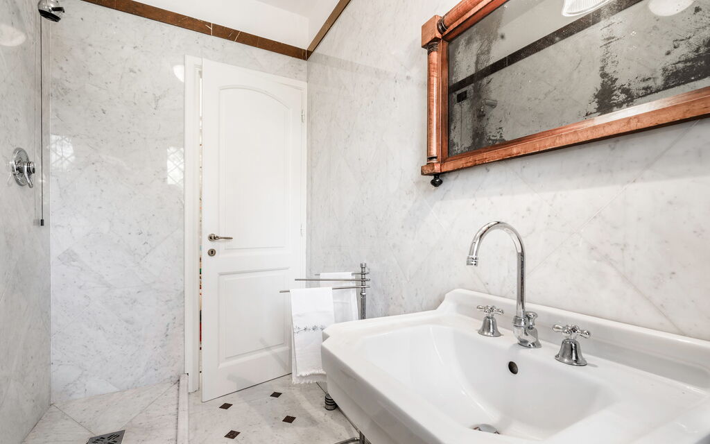 Villa Le Fontanelle In Forte Dei Marmi With Ac: Autunno, Bagno, Estate, Primavera