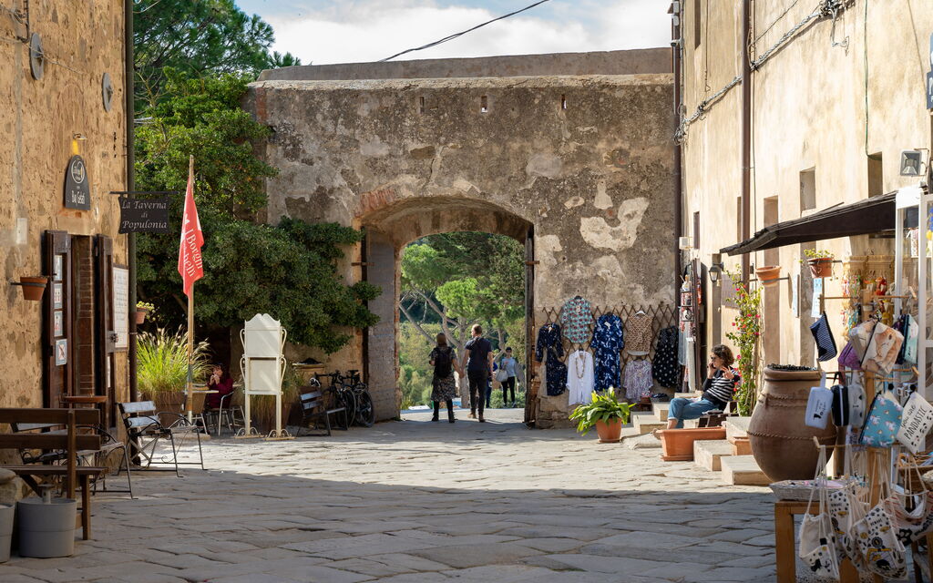 Sunset Sea View, Baratti, Populonia, Wifi, Ac: Ancient city of Populonia
