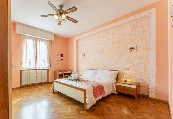 Leandro's House Near Thermal Baths: Autunno, Camera da letto, Estate, Primavera