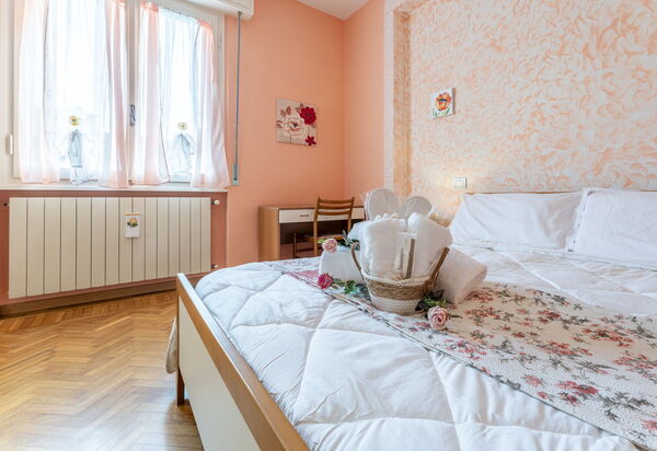 Leandro's House Near Thermal Baths: Autunno, Camera da letto, Estate, Primavera