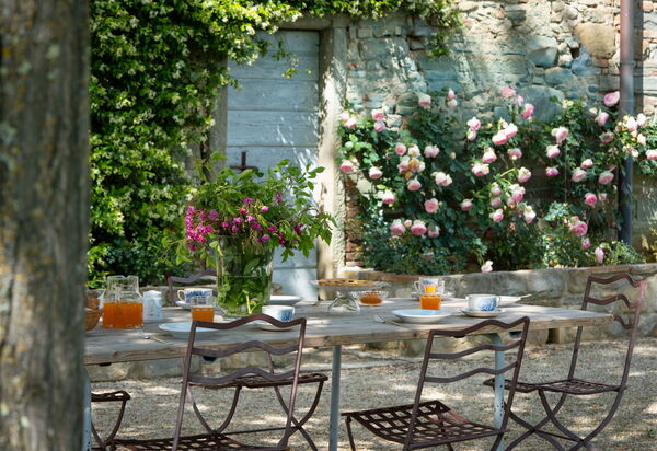 Il Marrubio: all'aperto, Esterni