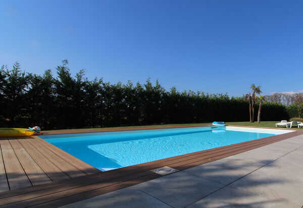 Stima Home, Padova, Pool, Ac: Autunno, Estate, Piscina, Primavera