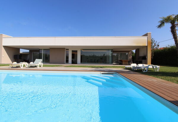 Stima Home, Padova, Pool, Ac: Autunno, Estate, Piscina, Primavera