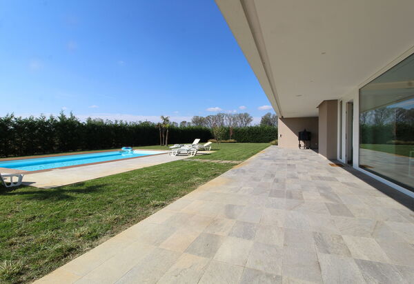 Stima Home, Padova, Pool, Ac: Autunno, Estate, Piscina, Primavera