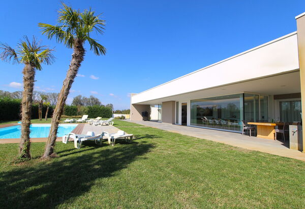 Stima Home, Padova, Pool, Ac: Autunno, Estate, Piscina, Primavera