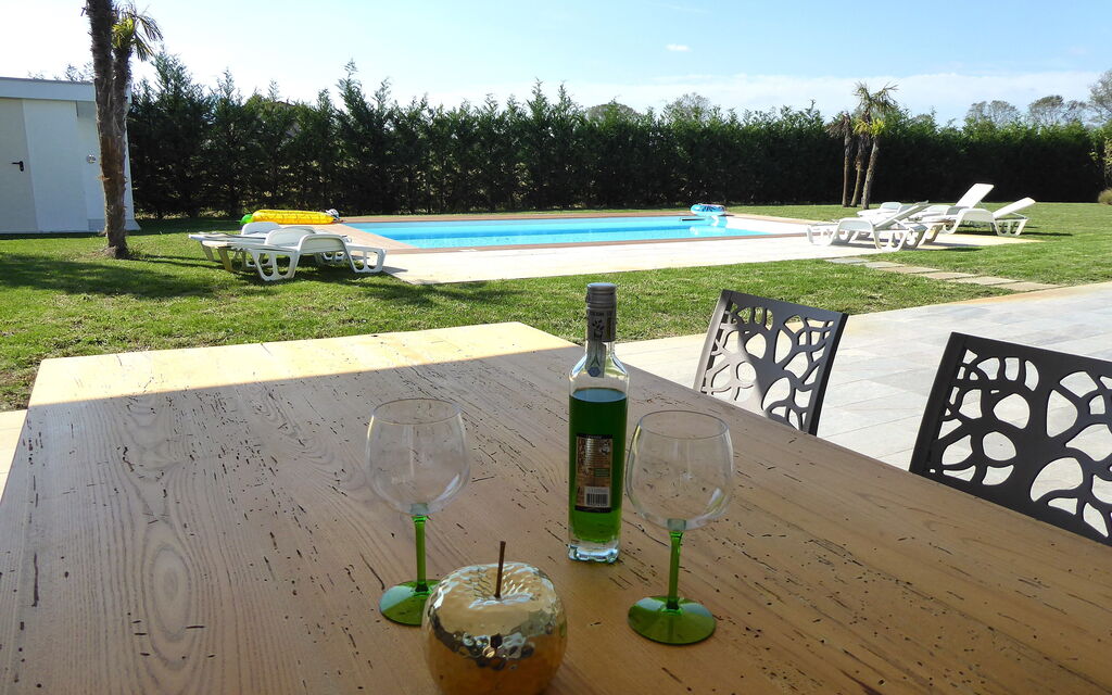 Stima Home, Padova, Pool, Ac: Autumn, Garden, Spring, Summer