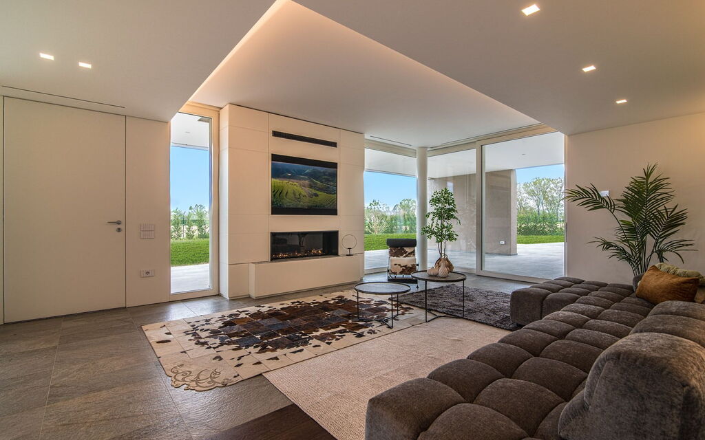 Stima Home, Padova, Pool, Ac: Autumn, Living Room, Spring, Summer