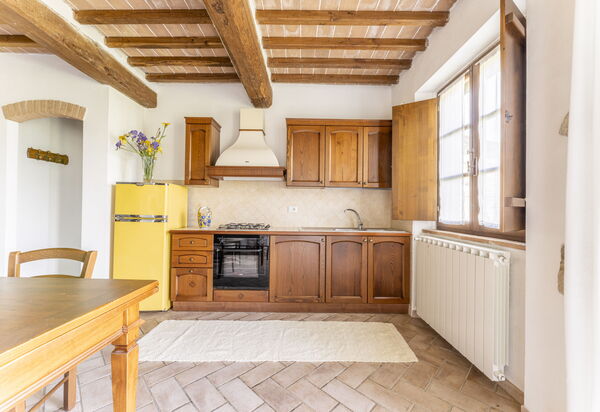 Apartment Marcigliana Front Pool Wi-fi Radicondoli: Autunno, Cucina, Estate, Primavera