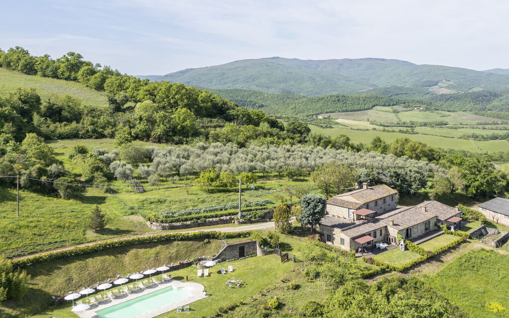 Apartment Marcigliana Front Pool Wi-fi Radicondoli: Autumn, Scenic View, Spring, Summer