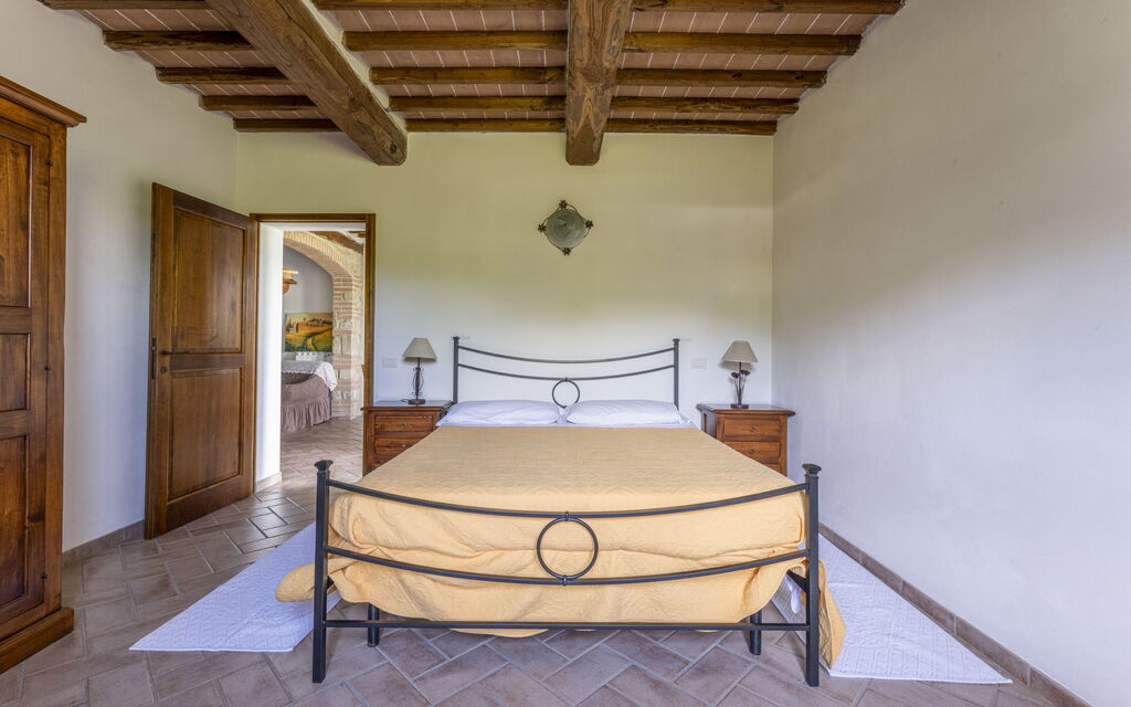 Apartment Marcigliana Front Pool Wi-fi Radicondoli: Autumn, Bedroom, Spring, Summer