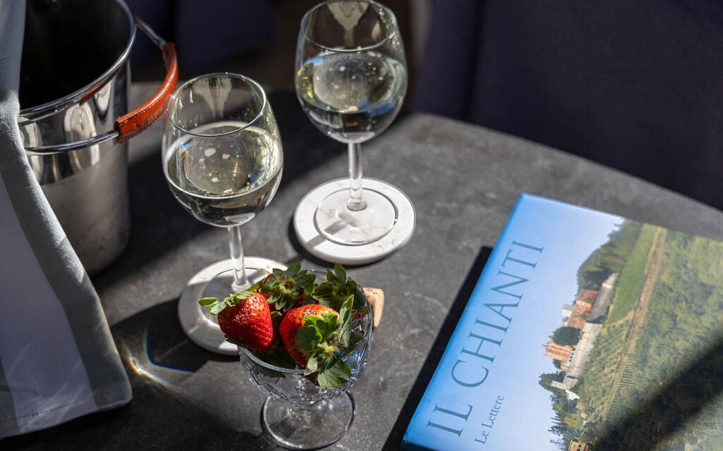 Torretta Penthouse Luxury Apartment In Florence By Palazzo Pazzi Vitali: Autunno, Dettagli della stanza, Estate, Primavera