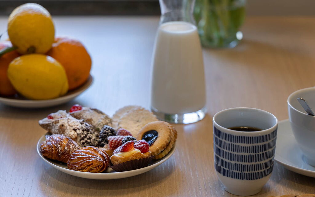 Torretta Penthouse Luxury Apartment In Florence By Palazzo Pazzi Vitali: Autunno, Cibo, Estate, Primavera