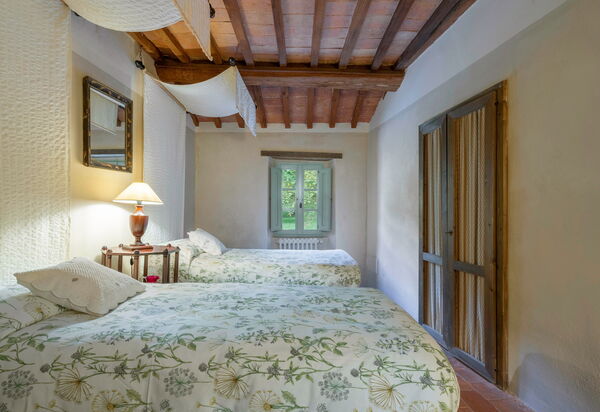 Casa Di Pietro In Vivo D'orcia, Pool: Autumn, Bedroom, Spring, Summer