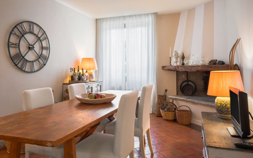 A Casa Di Camillo, Nepi, a C, Wifi: Autunno, Estate, Primavera, Sala da pranzo