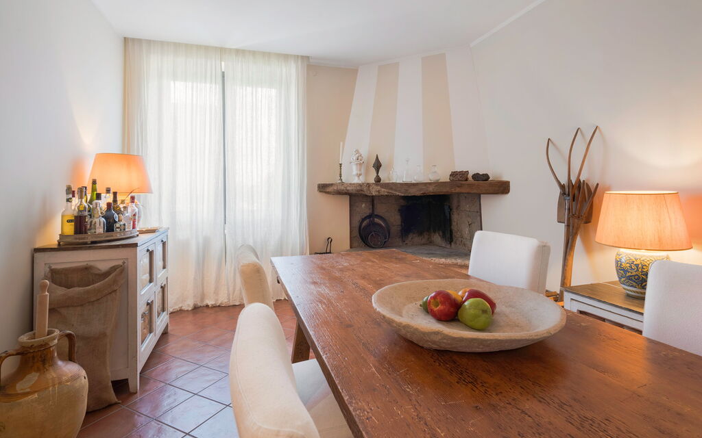 A Casa Di Camillo, Nepi, a C, Wifi: Autunno, Estate, Primavera, Sala da pranzo
