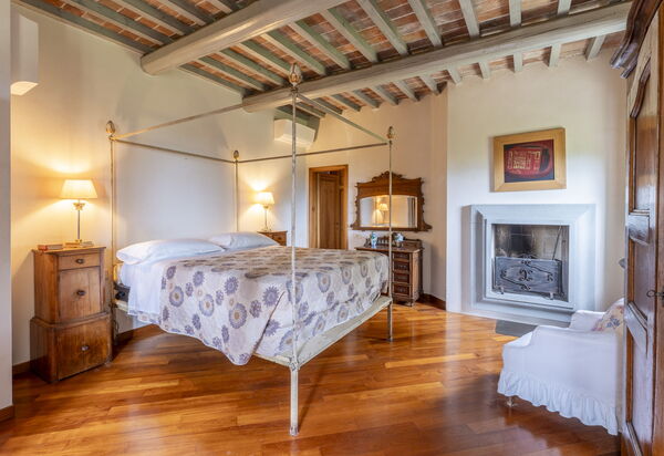 Villa Montegattoli, Pool, Landscape, Wifi, Ac: Autumn, Bedroom, Spring, Summer